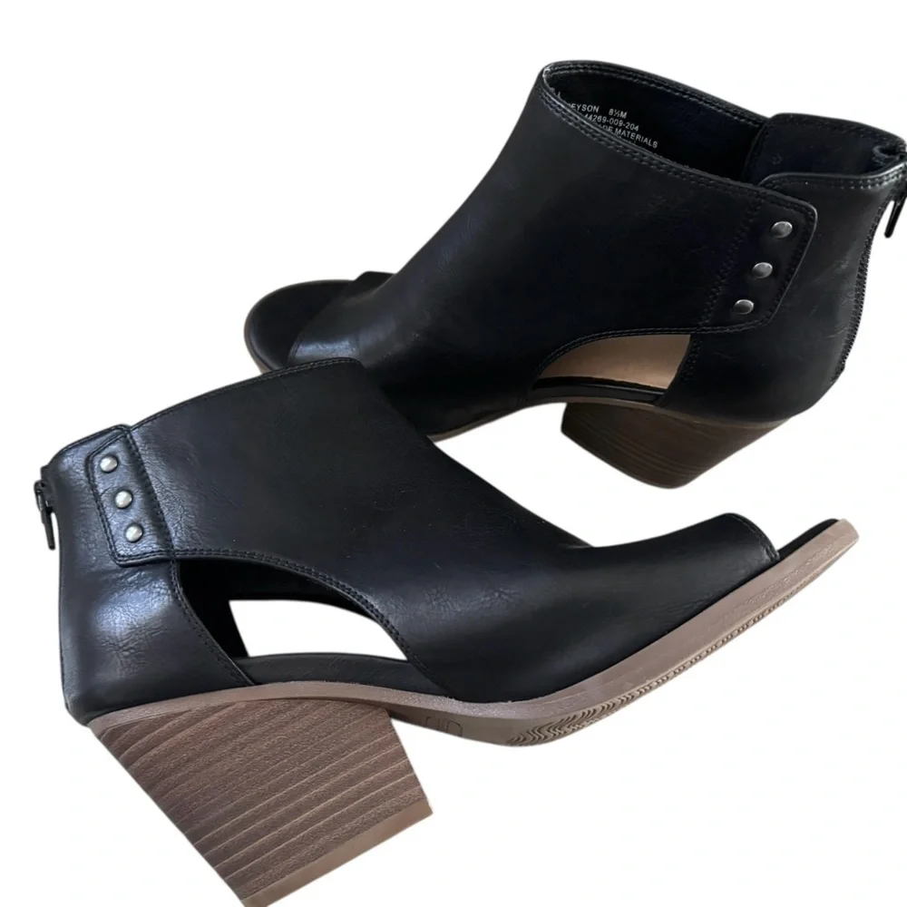 Frye and Co Womens Greyson Heeled Black Open Toe Booties  size 8.5